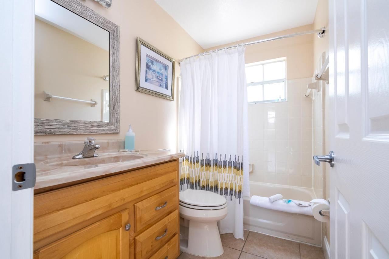 Beautiful Cozy Retreat Near Disney - Spacious Condo Kissimmee Exteriör bild